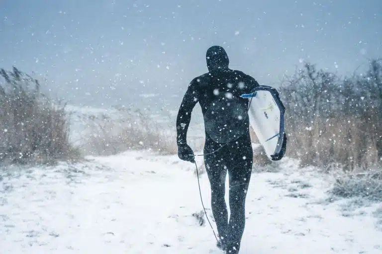 How to Choose a Wetsuit and When to Wear One