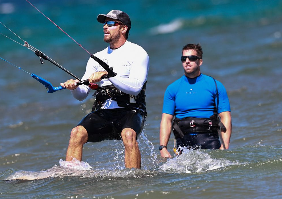 Motorboat Kitesurfing Progression Class in Pollensa Bay gallery 4