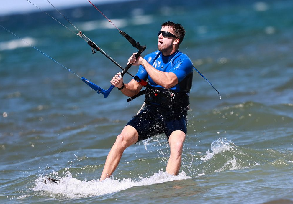 Motorboat Kitesurfing Progression Class in Pollensa Bay gallery 6