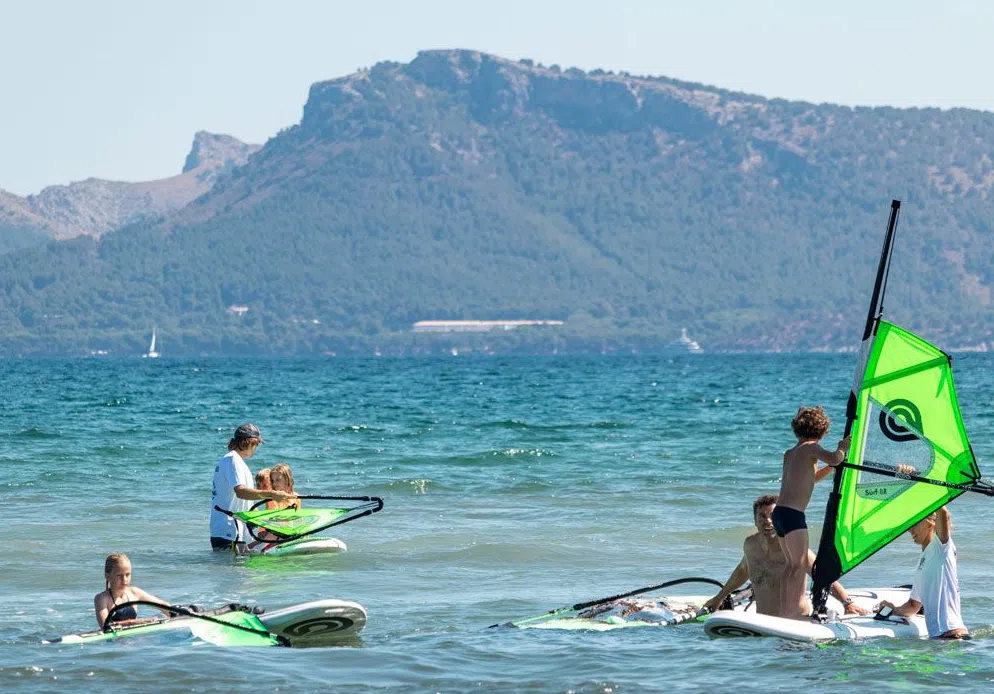 Introductory Windsurf Course in Pollensa Bay, photo 4