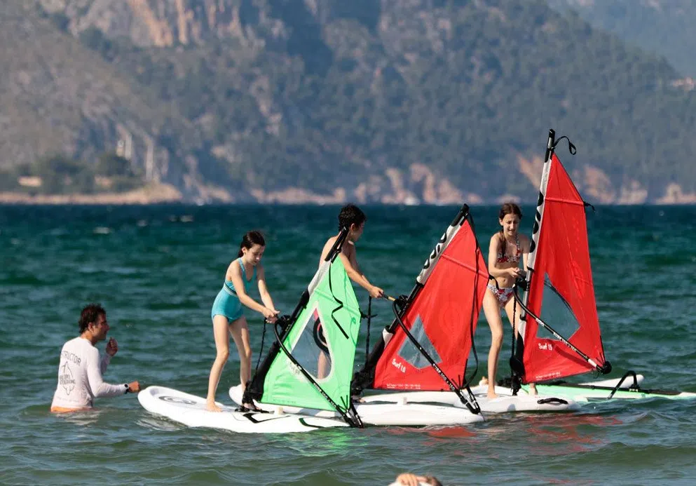 Introductory Windsurf Course in Pollensa Bay gallery 2