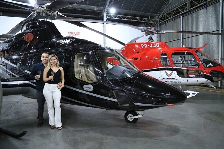 Hangar photos and briefing 1