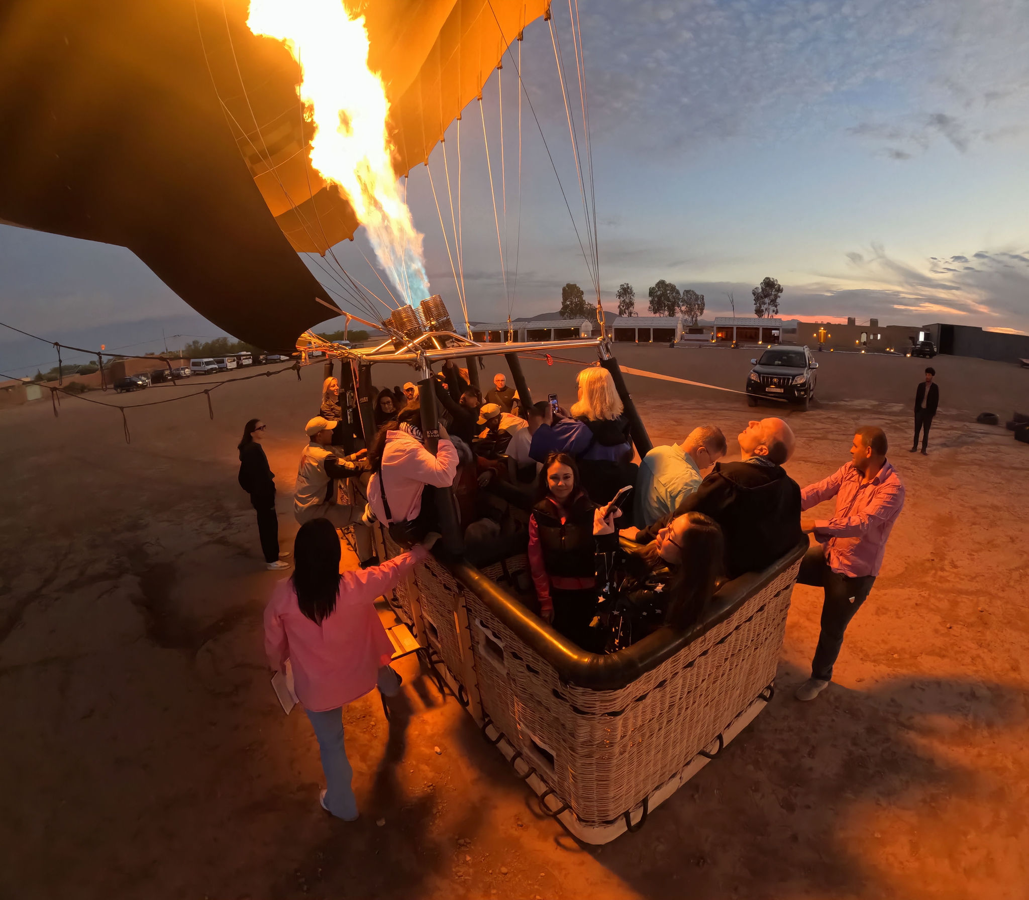 Sunrise Balloon & Camel Trek