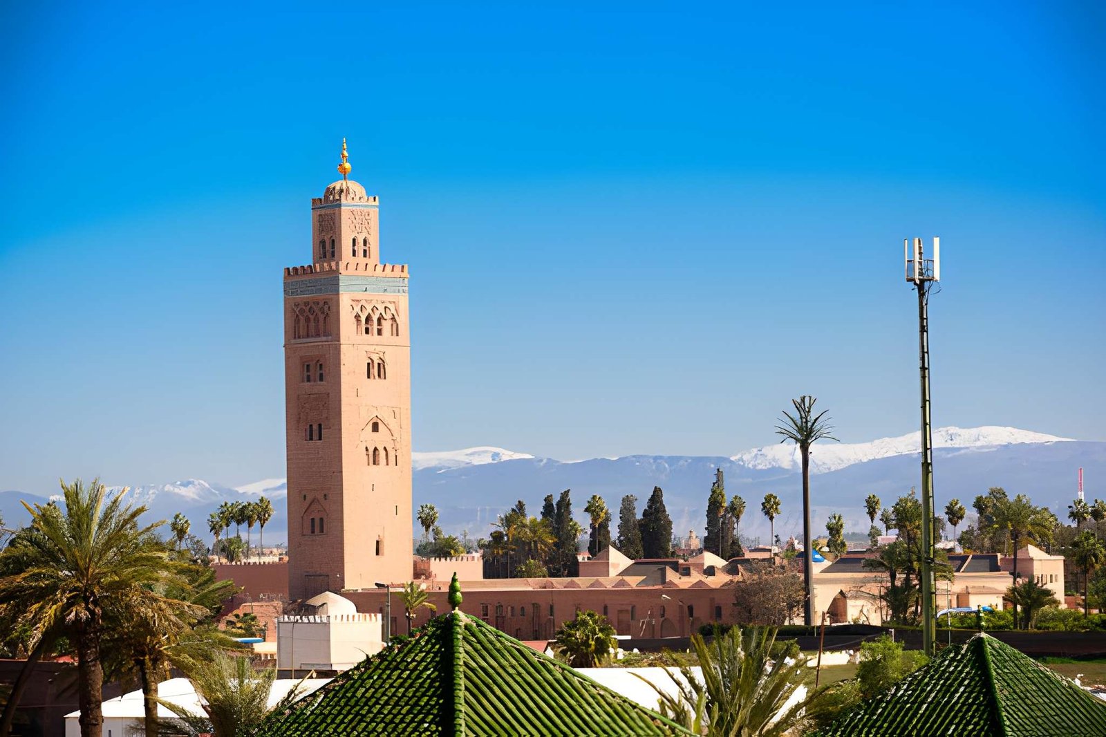 2-Day Casablanca to Agafay Desert Tour via Marrakech